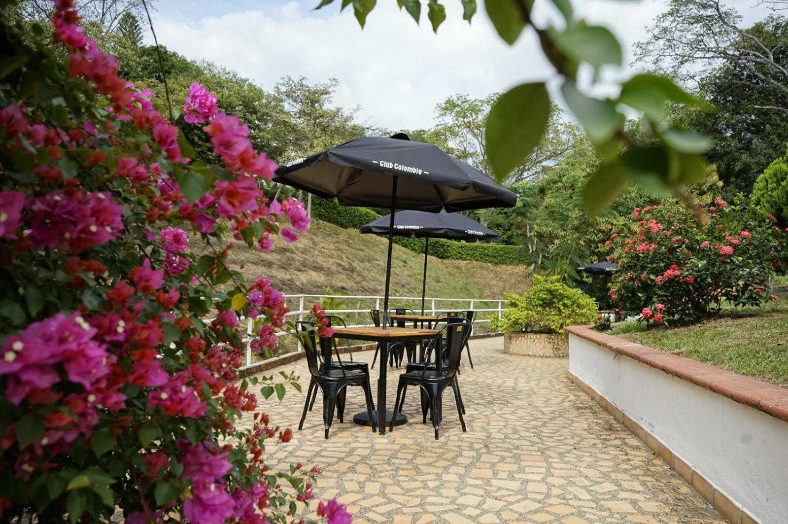 Tres Lagos Hotel San Jerónimo 外观 照片